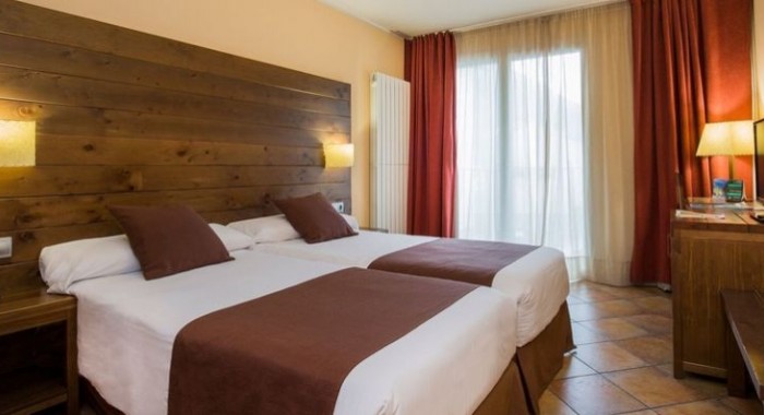 Hotel Magic Ski, Arinsal ski chalet, image 5